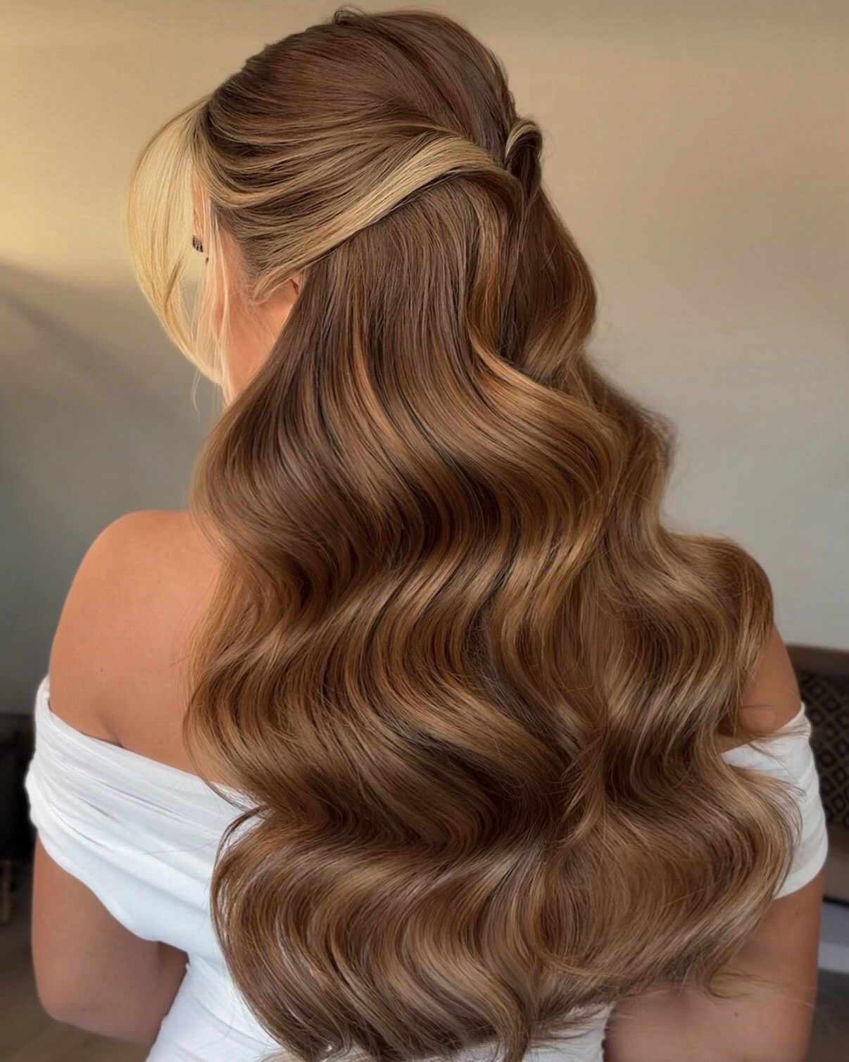 @mrs_updo