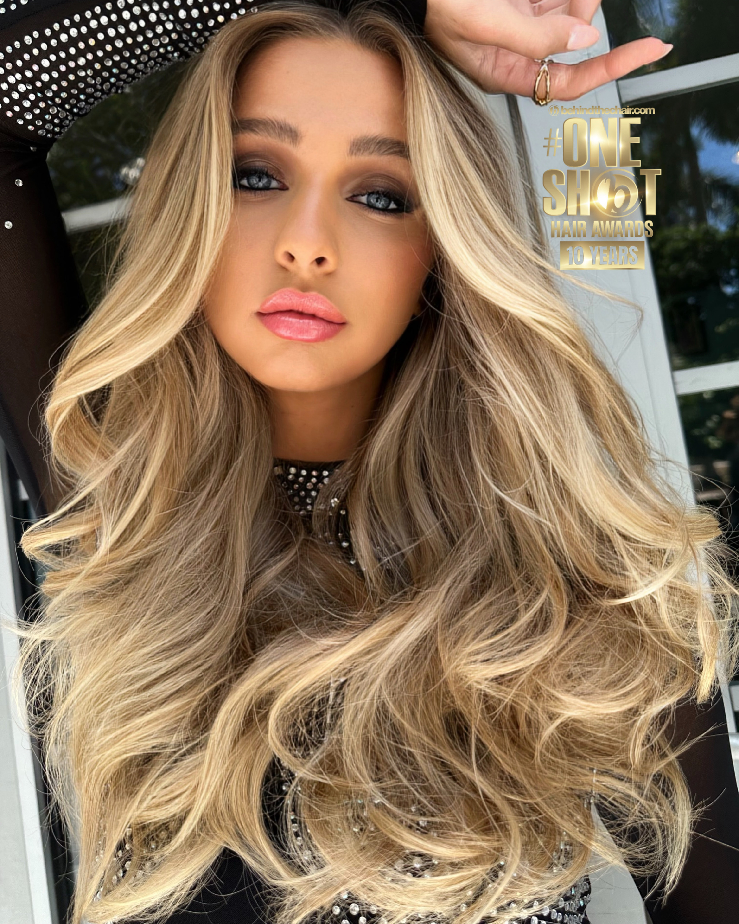 Mickey Colón - Blondes
